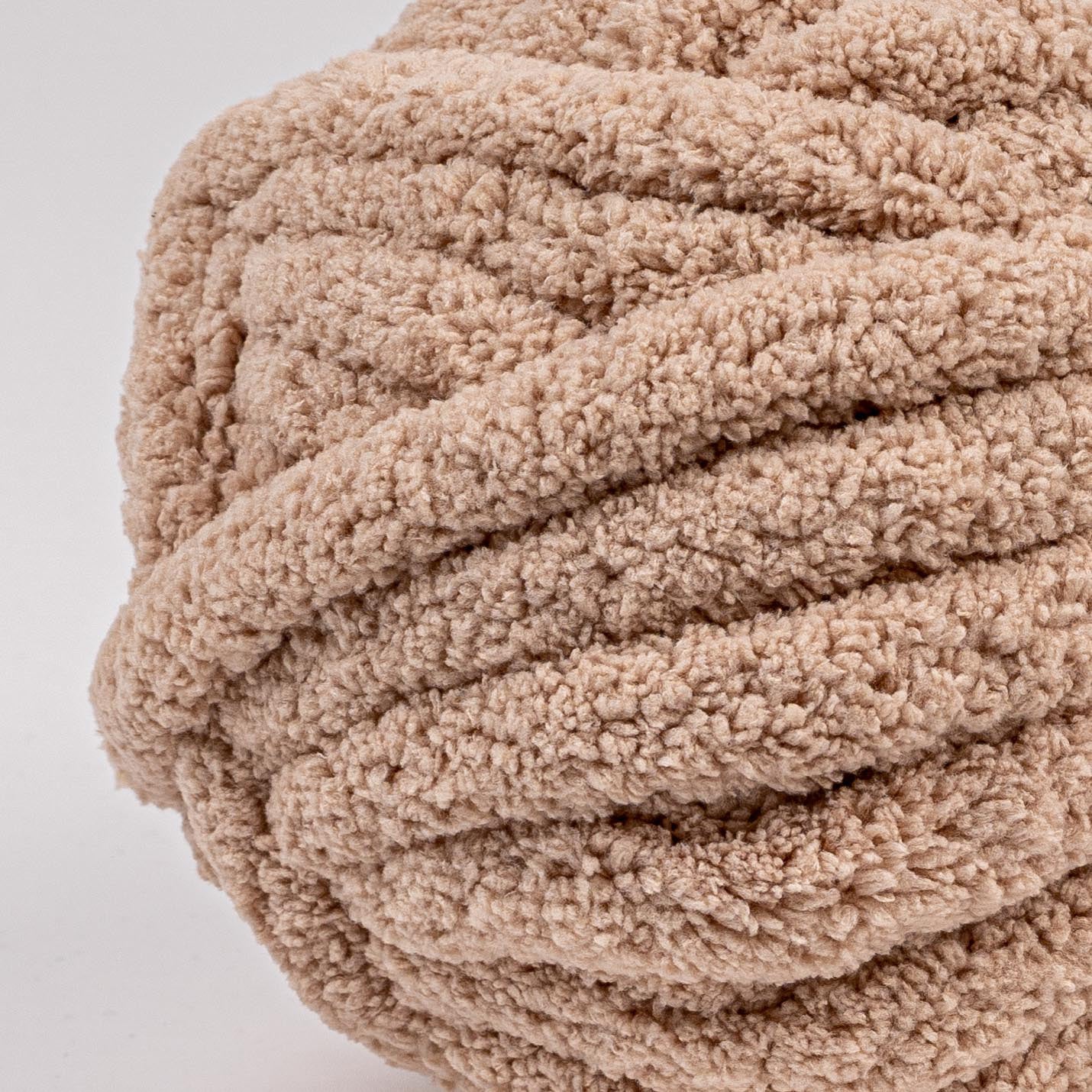 Chunky Chenille 10.5 oz
