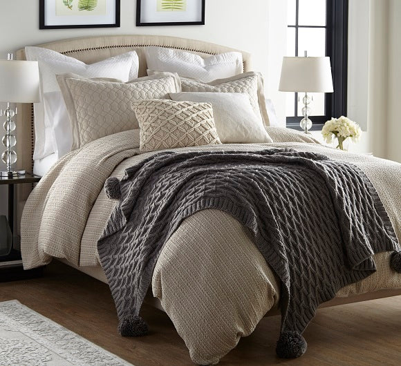 Pom Pom Sweater Knit Throw